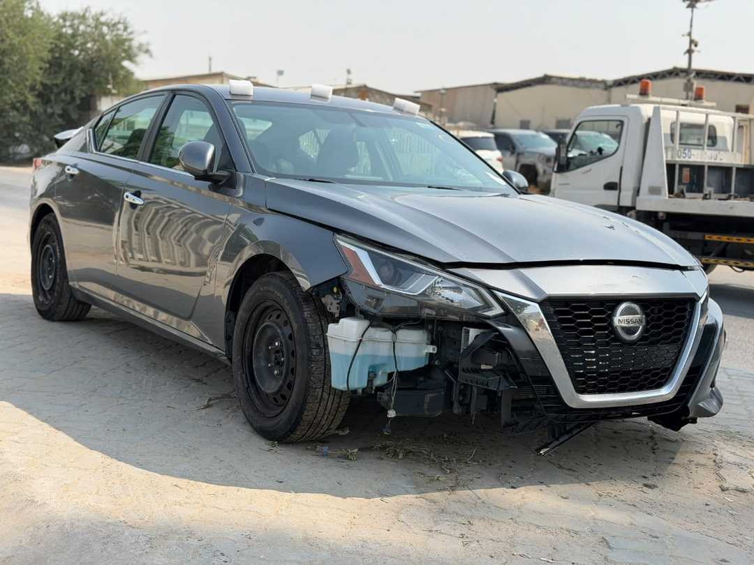 Car Image 2019 NISSAN ALTIMA
