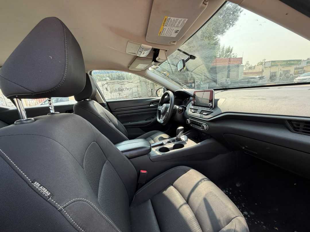 Car Image 2019 NISSAN ALTIMA