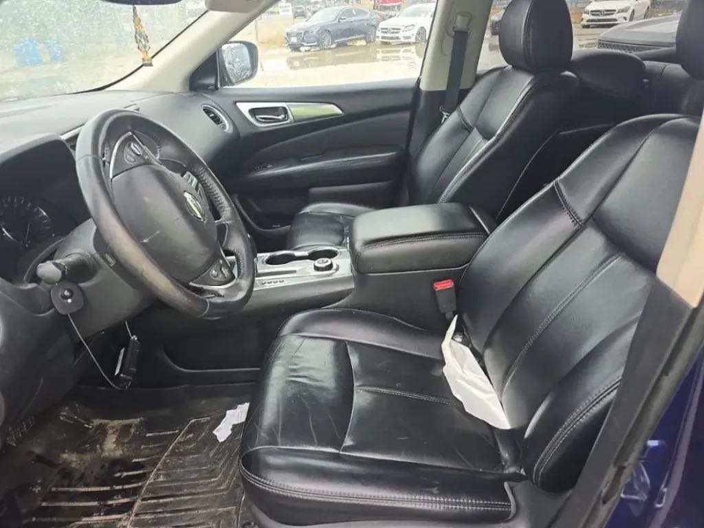 Car Image 2018 NISSAN PATHFINDER