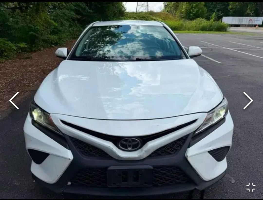 Car Image 2018 TOYOTA CAMRY