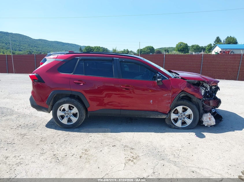 Car Image 2019 TOYOTA RAV4