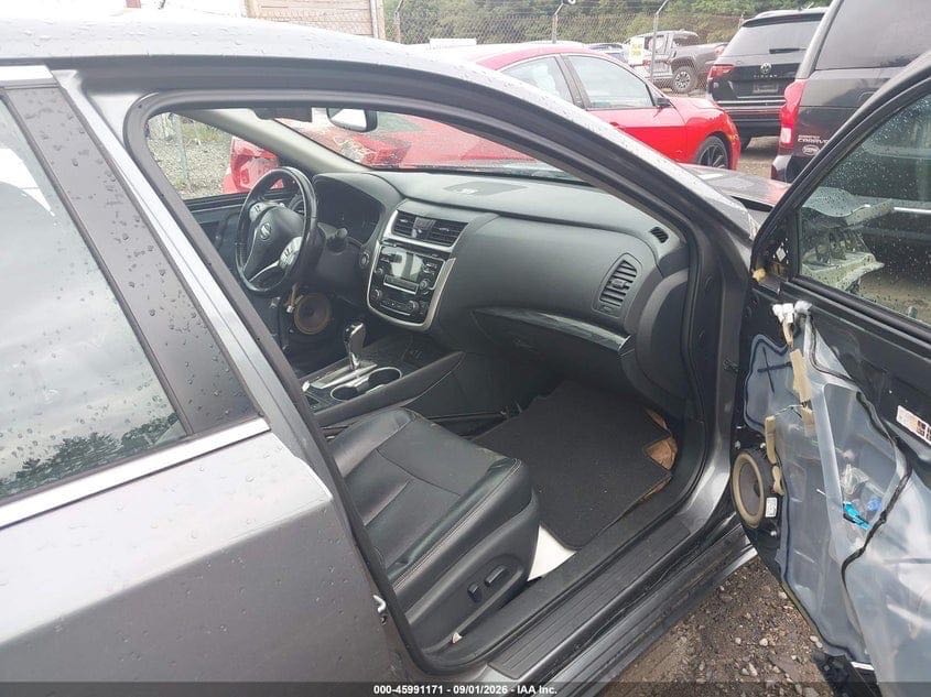Car Image 2018 NISSAN ALTIMA