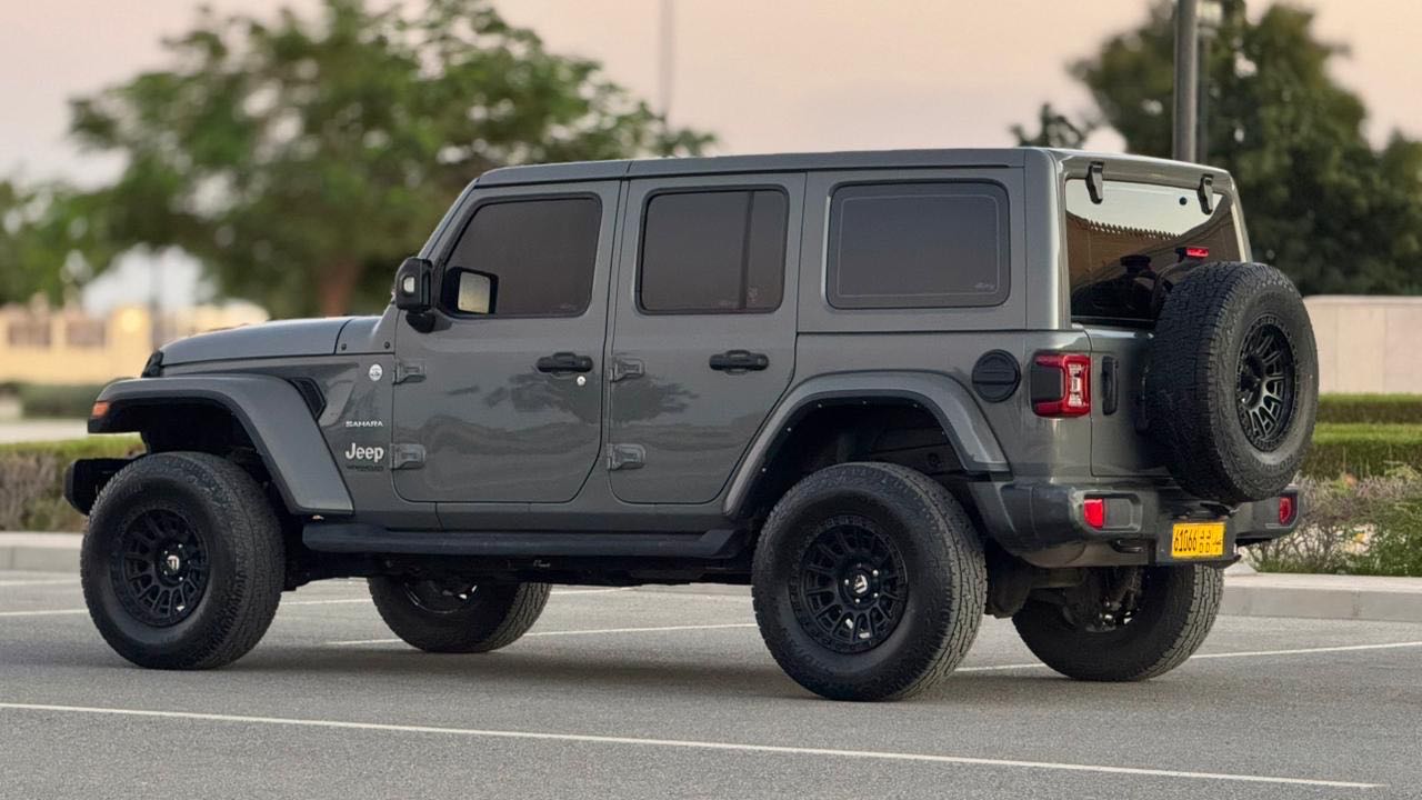 Car Image 2021 JEEP WRANGLER SAHARA