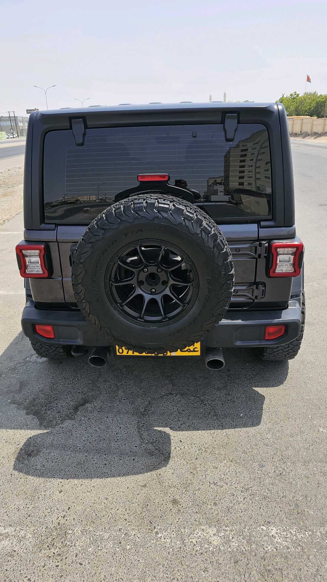 Car Image 2018 JEEP WRANGLER Sport