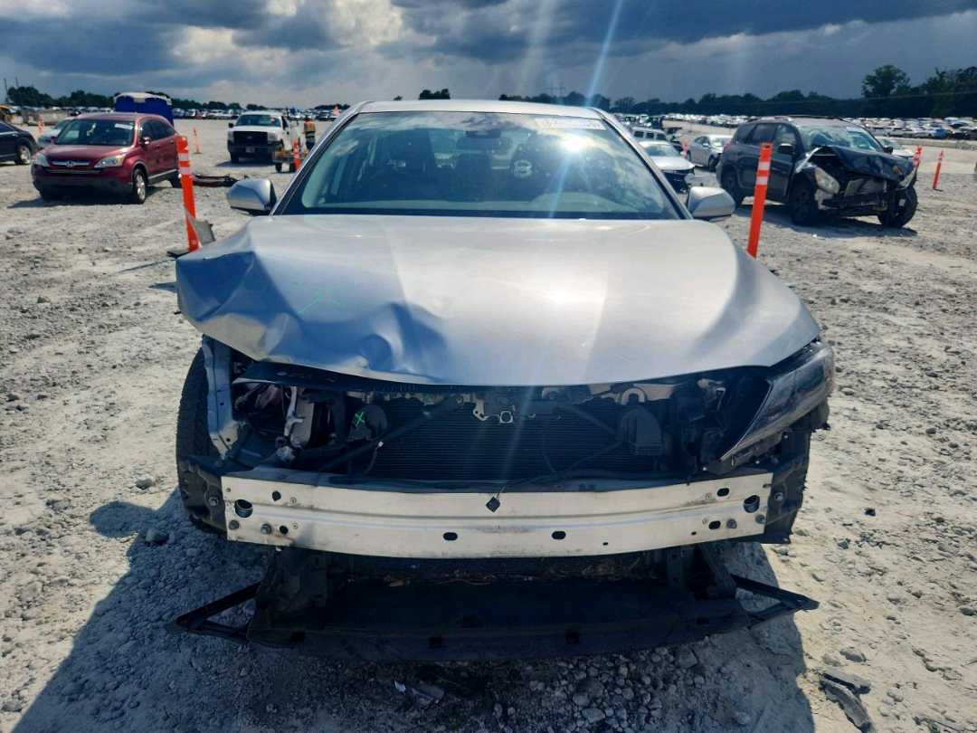 TOYOTA CAMRY SE 2022