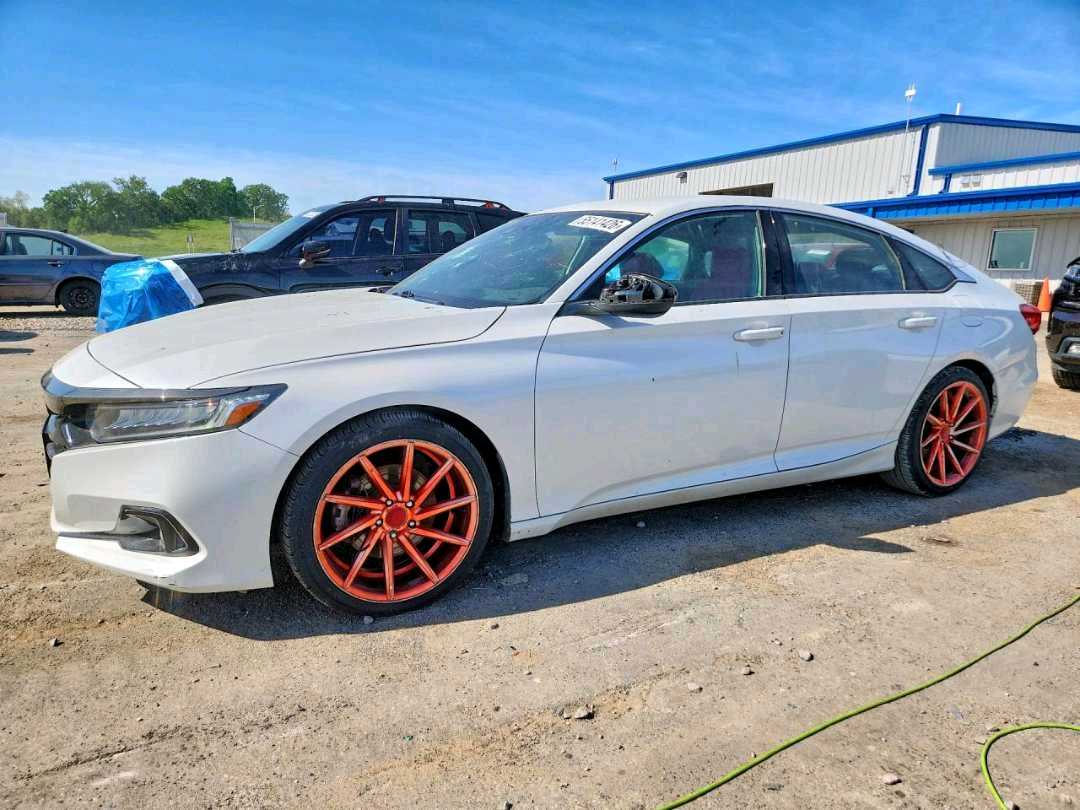 Car Image 2021 HONDA ACCORD