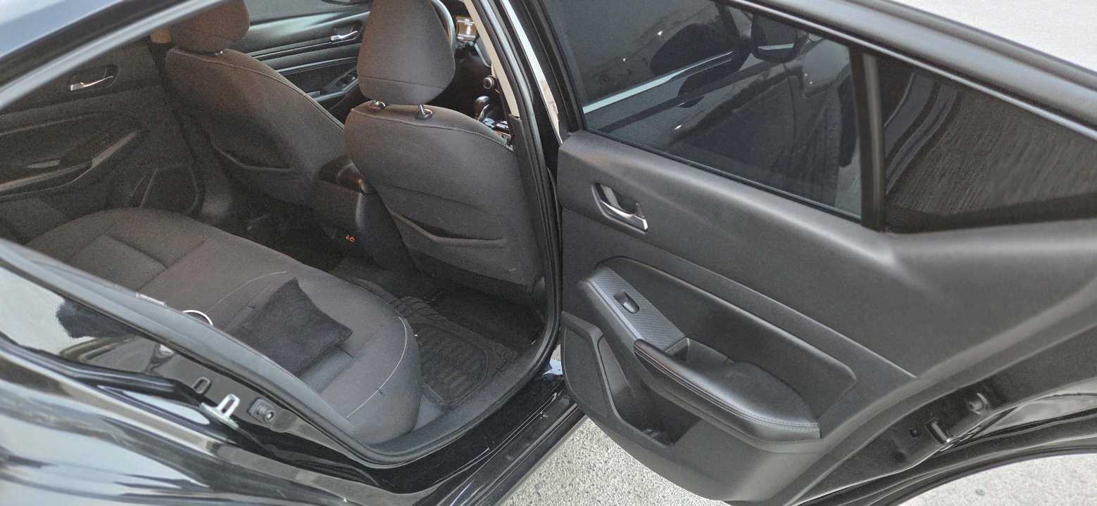 Car Image 2019 NISSAN ALTIMA S