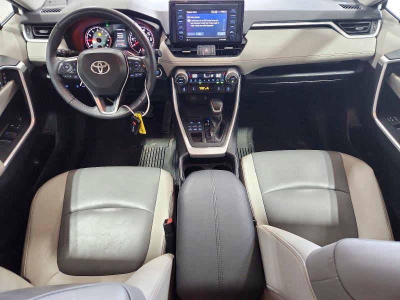 Car Image 2021 TOYOTA RAV4