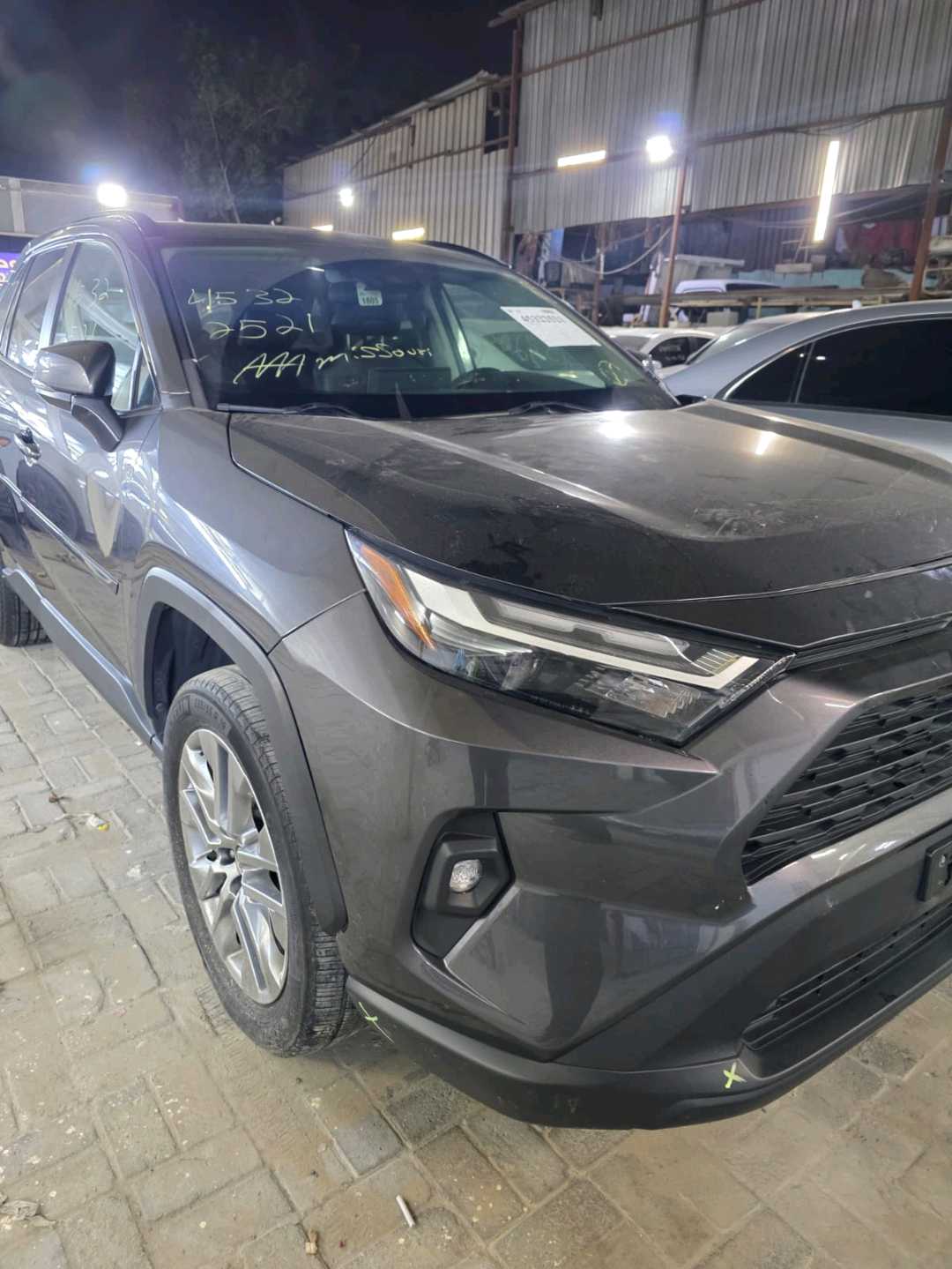 Car Image 2022 TOYOTA RAV4