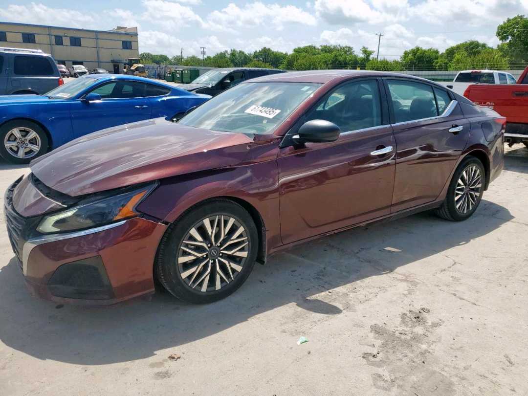 Car Image 2024 NISSAN ALTIMA
