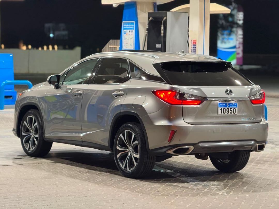 Car Image 2019 LEXUS RX 350