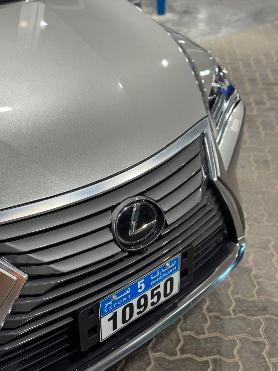Car Image 2019 LEXUS RX 350