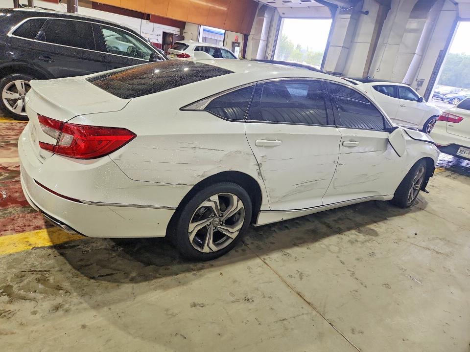 Car Image 2019 HONDA ACCORD