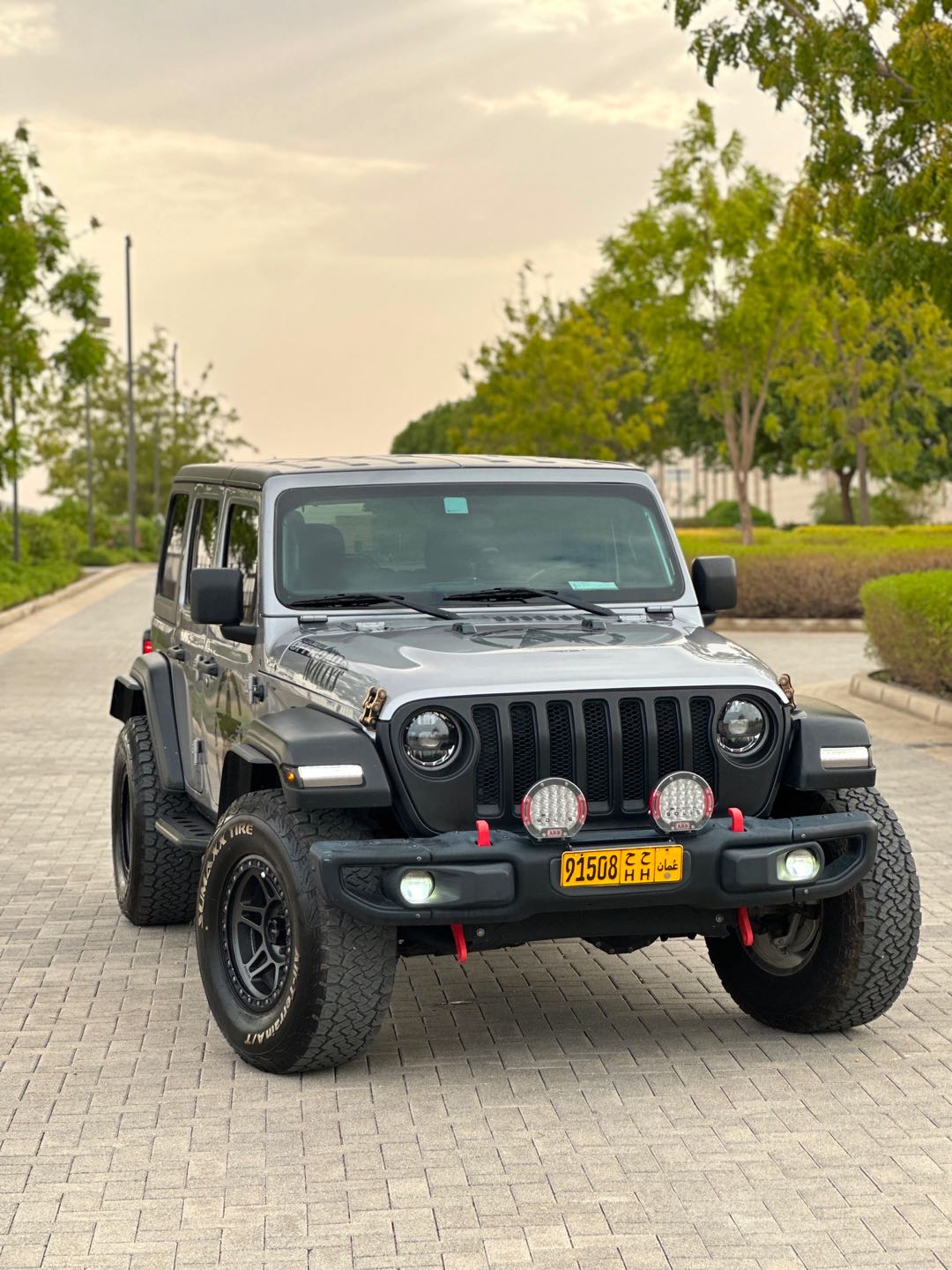 Car Image 2020 JEEP WRANGLER Sport