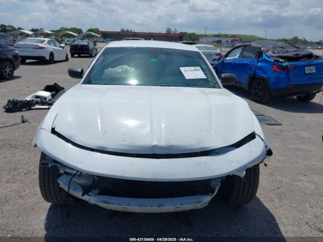 Car Image 2018 DODGE CHARGER