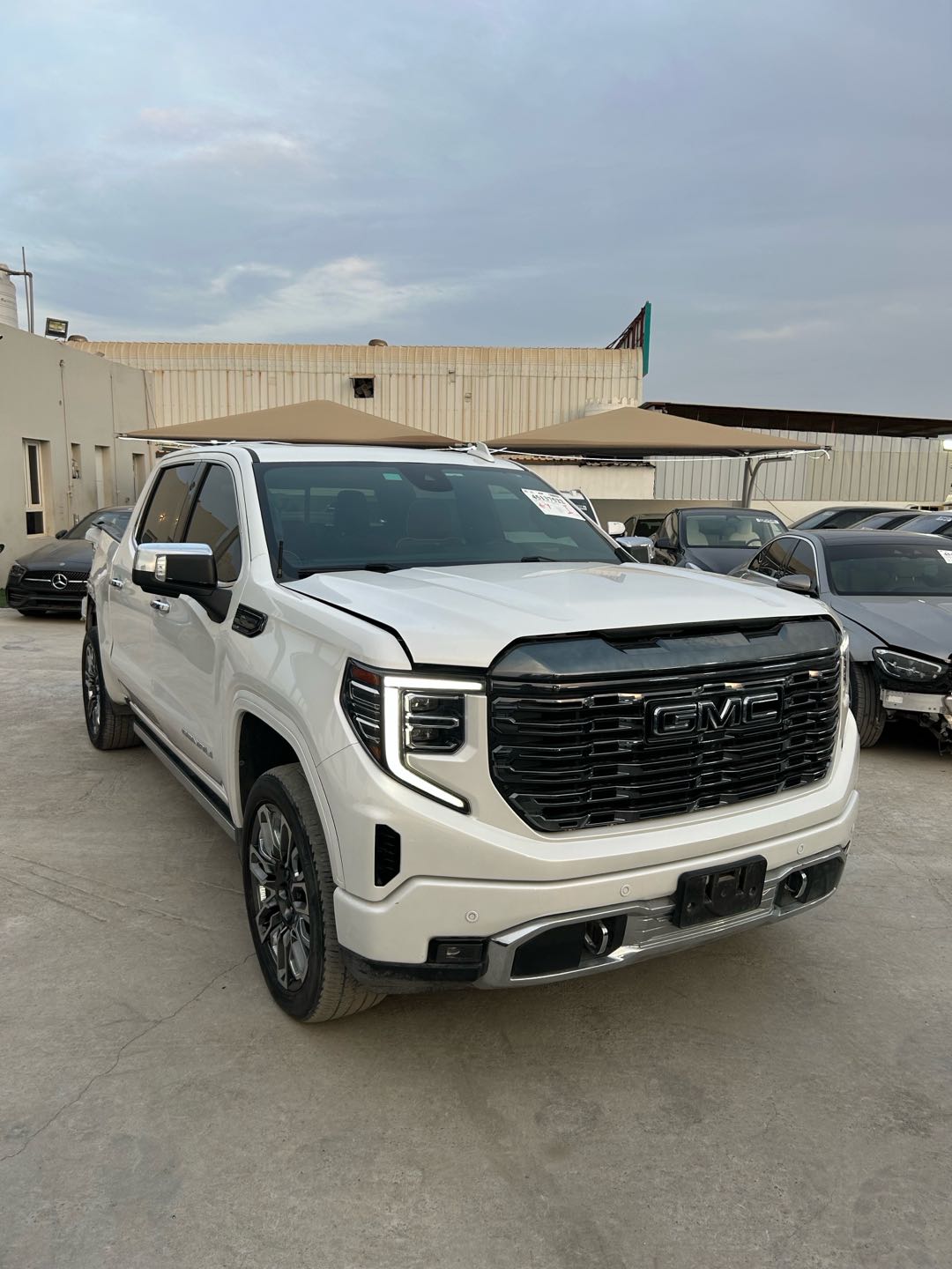 GMC SIERRA DENALI ULTIMATE 2024