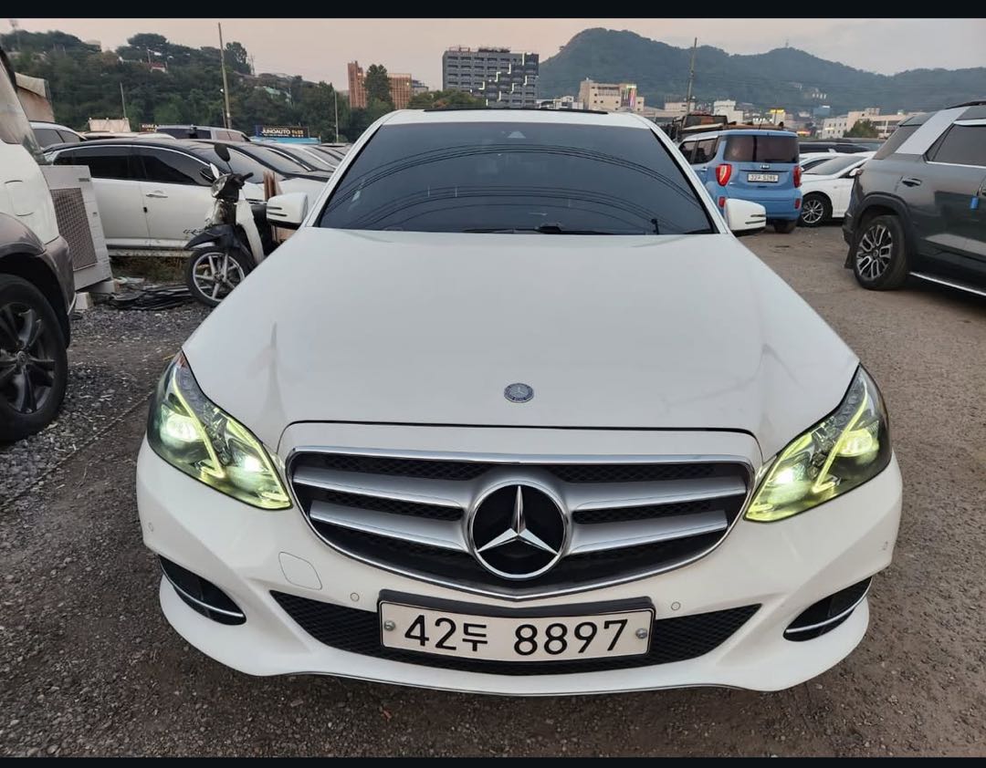 مرسيدس E Class 220 2014