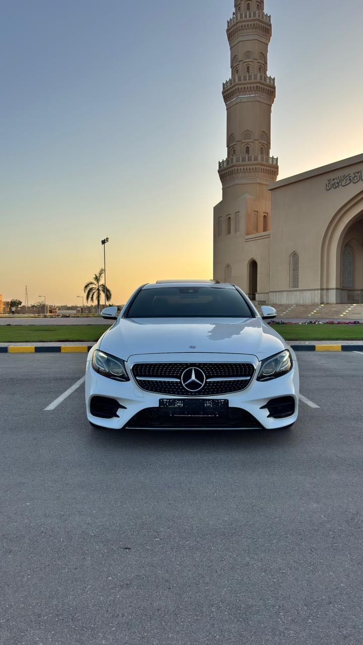 Car Image 2017 MERCEDES E Class 300