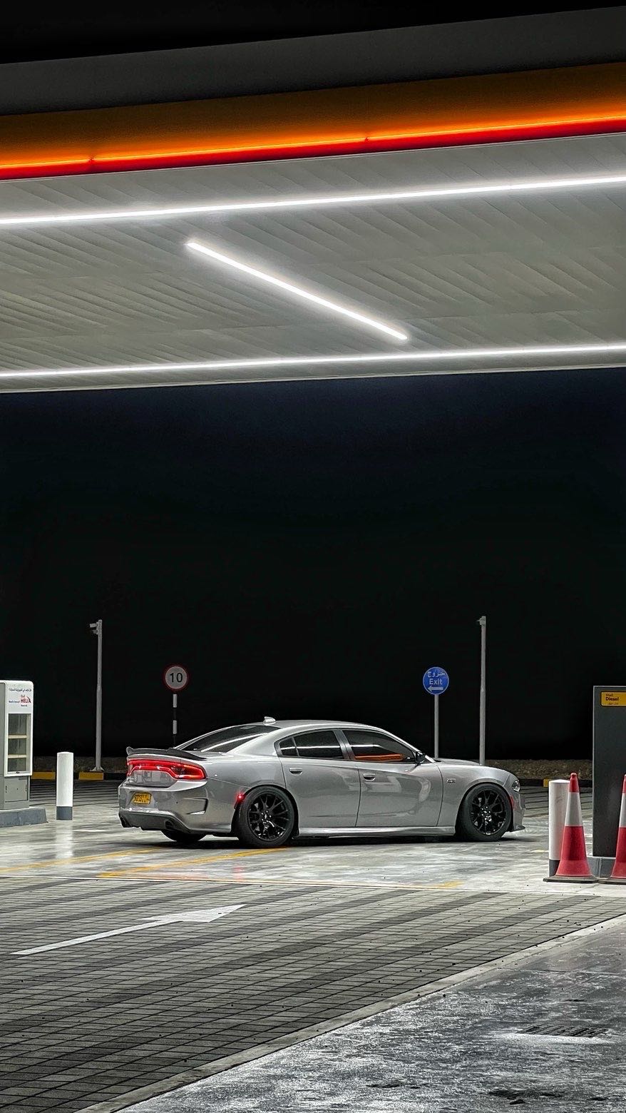 Car Image 2018 DODGE CHARGER R/T