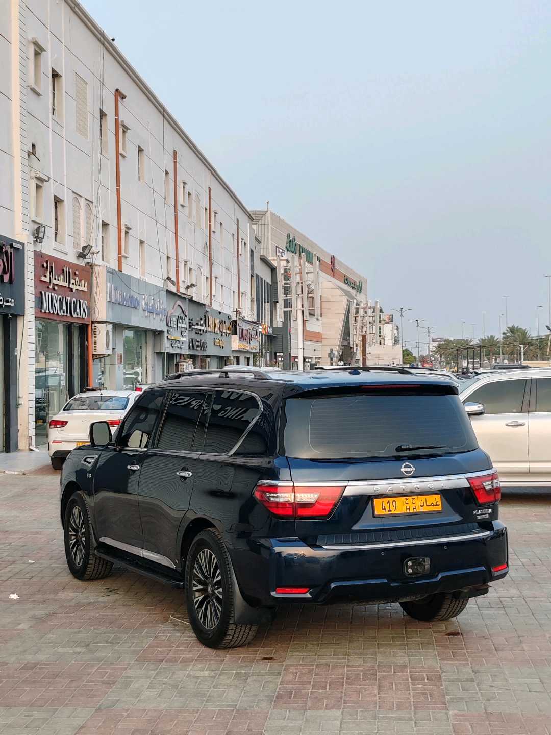 Car Image 2019 NISSAN ARMADA 