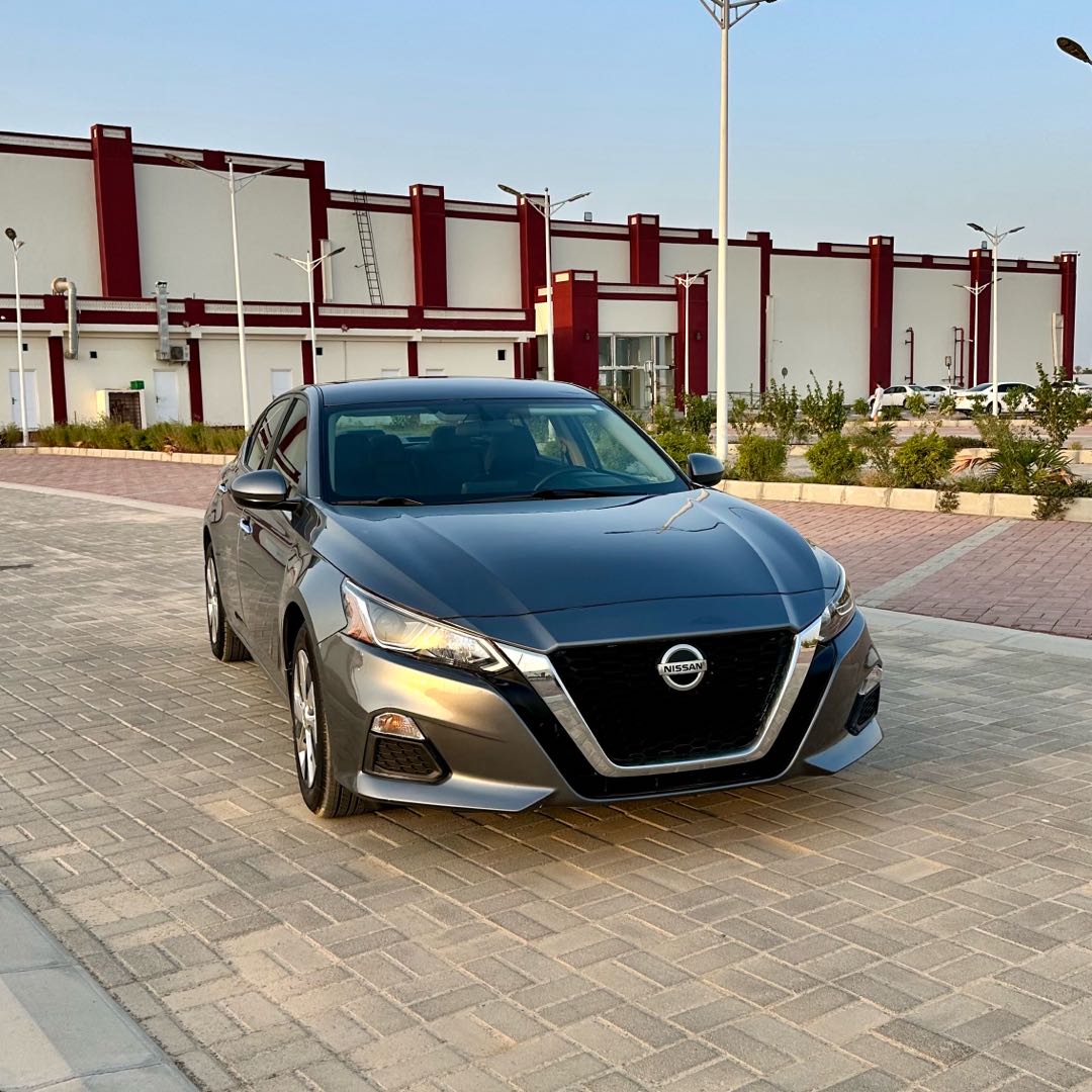 Car Image 2019 NISSAN ALTIMA S