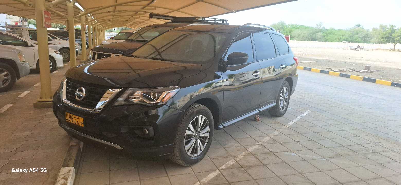 Car Image 2020 NISSAN PATHFINDER SL