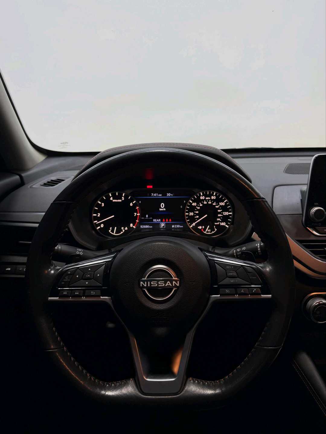 Car Image 2023 NISSAN ALTIMA SR