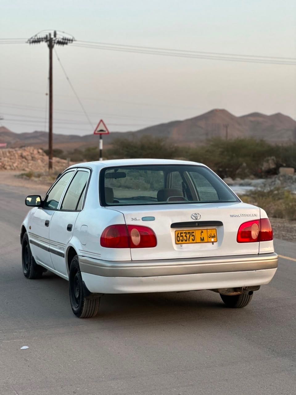 Car Image 1999 TOYOTA COROLLA GLI