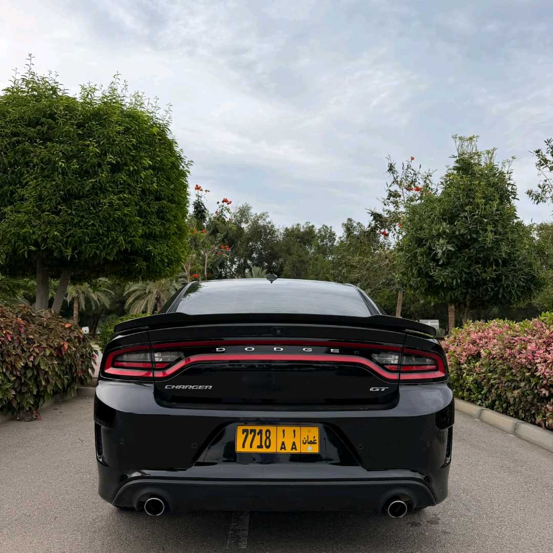 Car Image 2019 DODGE CHARGER GT