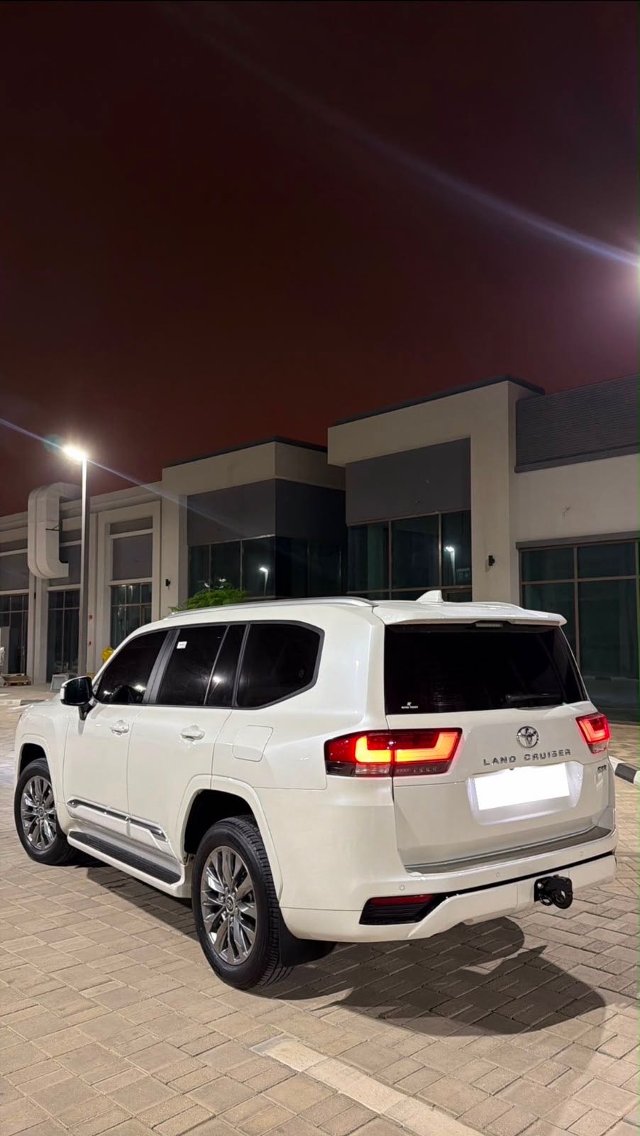 TOYOTA LAND CRUISER 2025