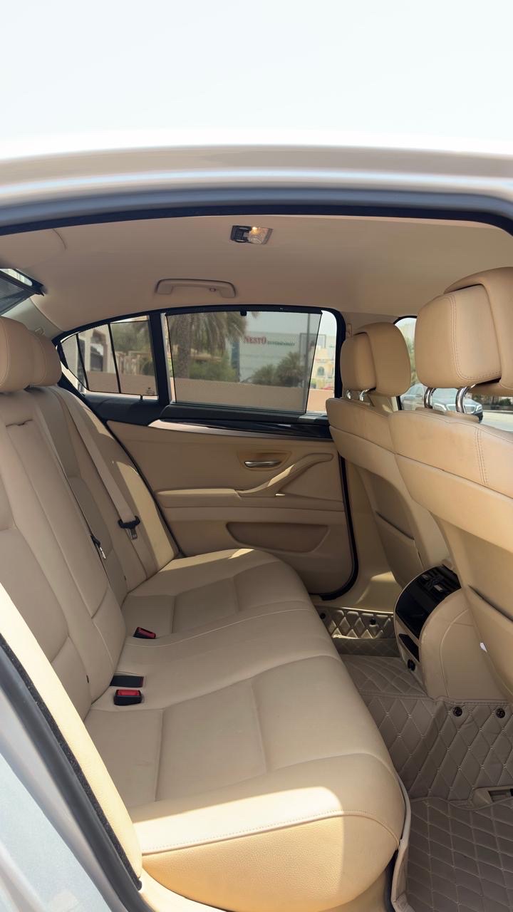 Car Image 2013 BMW 5 SERIES 520