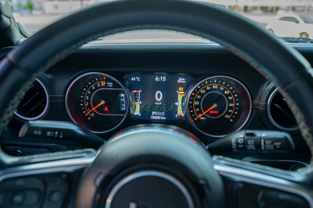 Car Image 2018 JEEP WRANGLER SAHARA