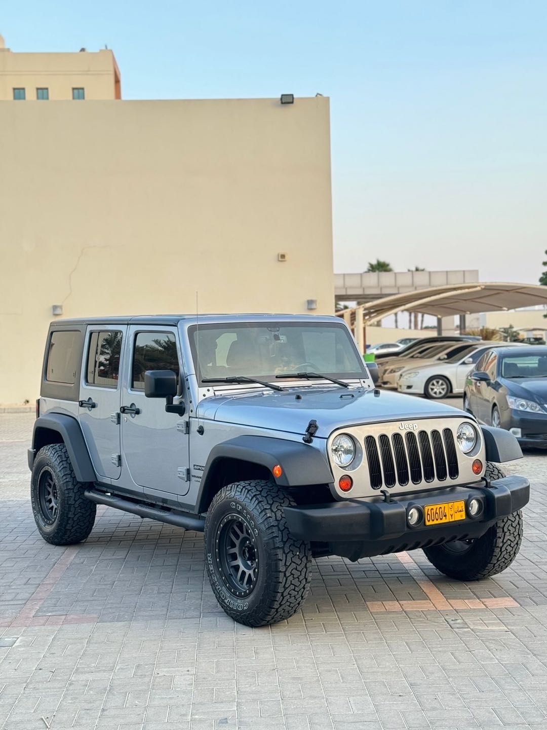 Car Image 2018 JEEP WRANGLER Sport