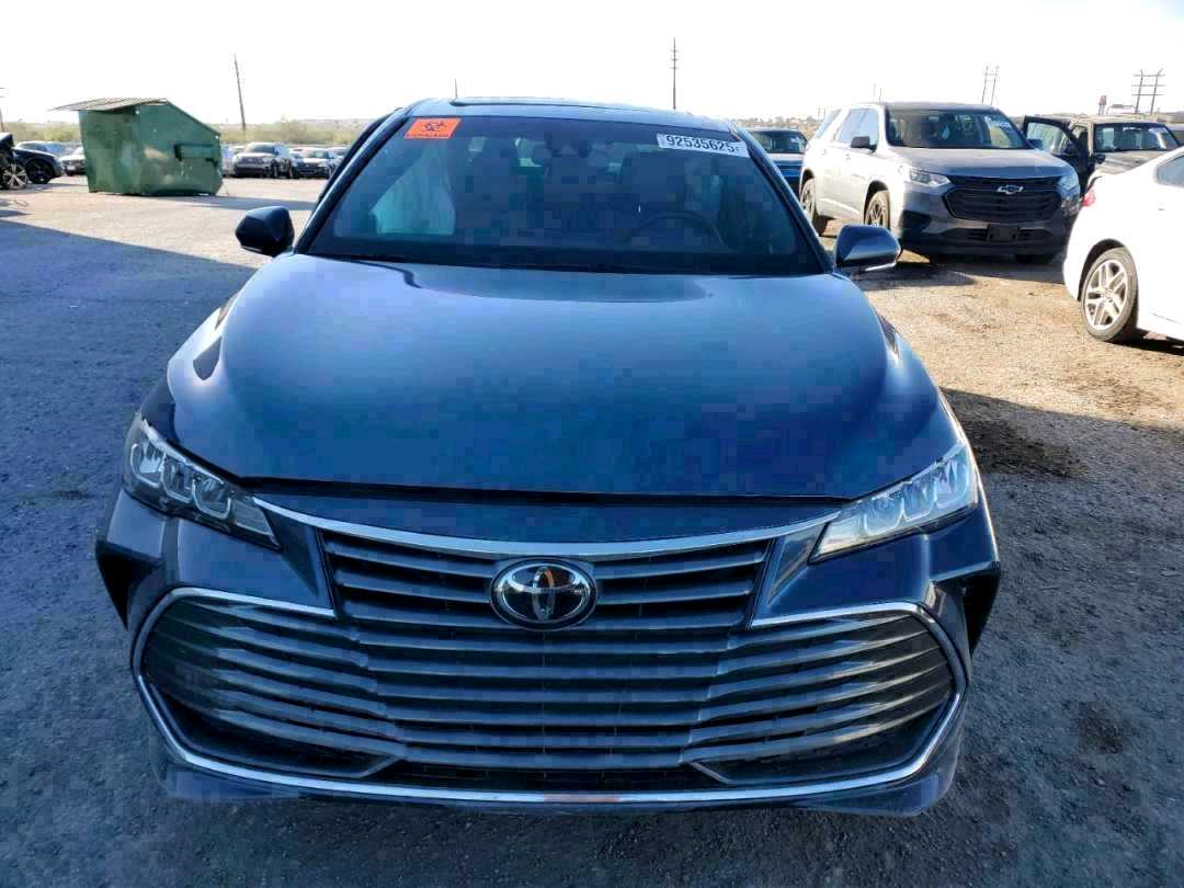 TOYOTA AVALON XSE 2020