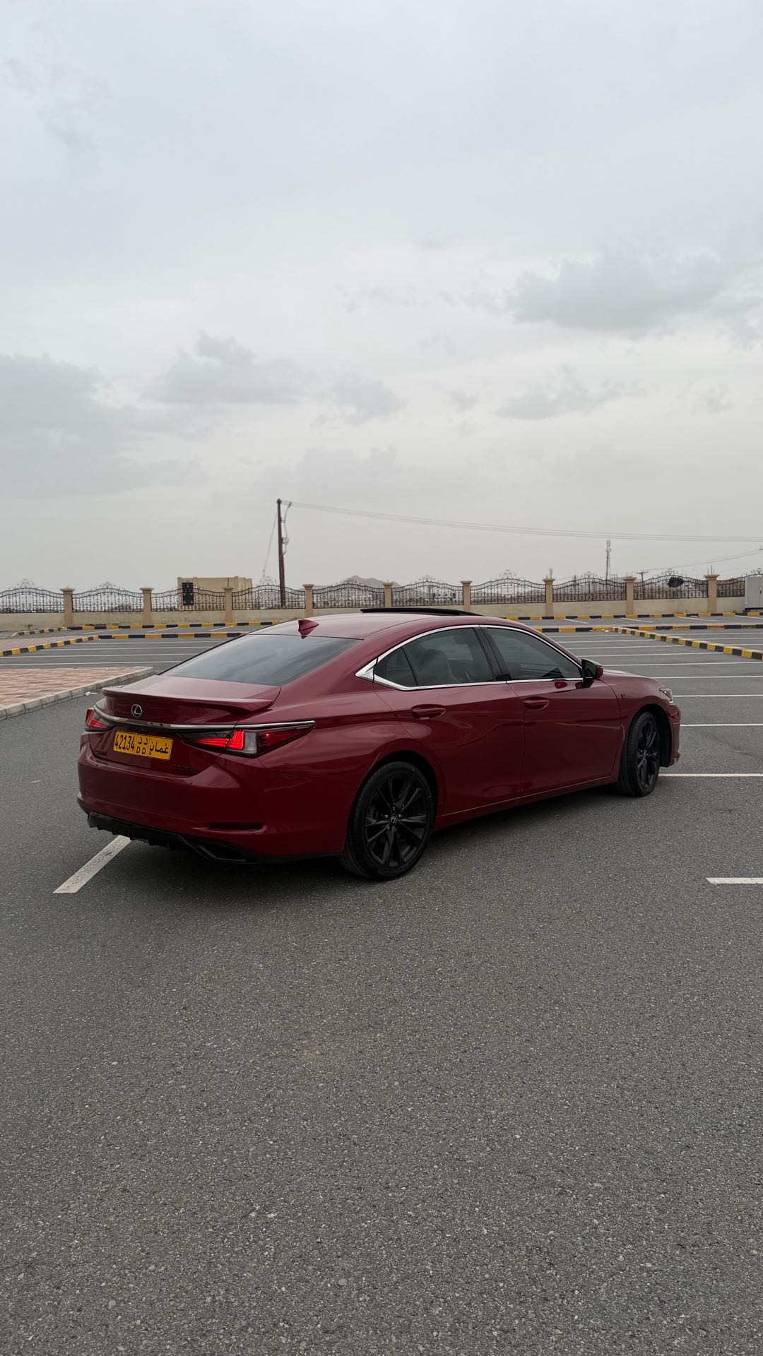 Car Image 2019 LEXUS ES F-sport