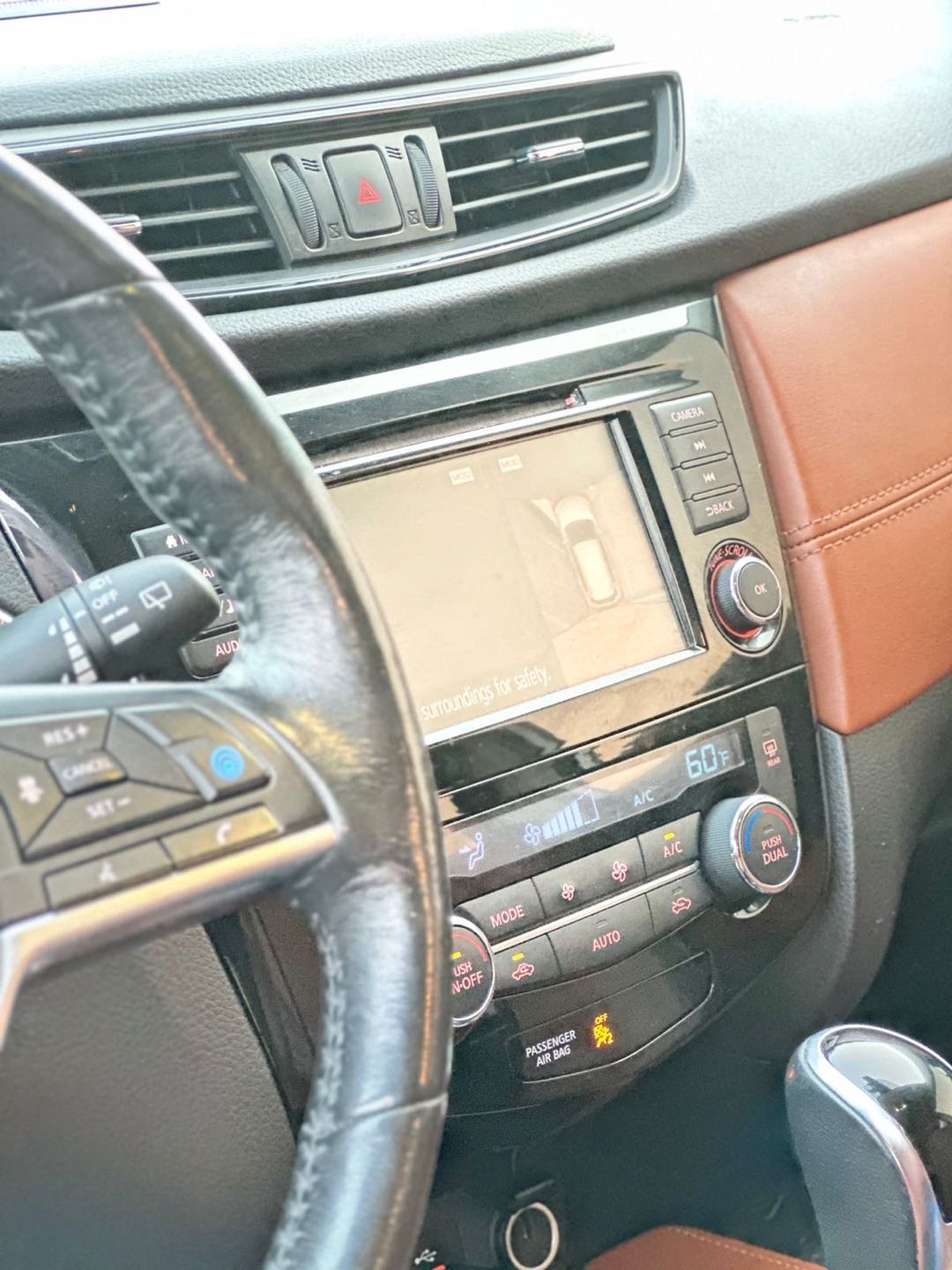 Car Image 2018 NISSAN ROGUE SL