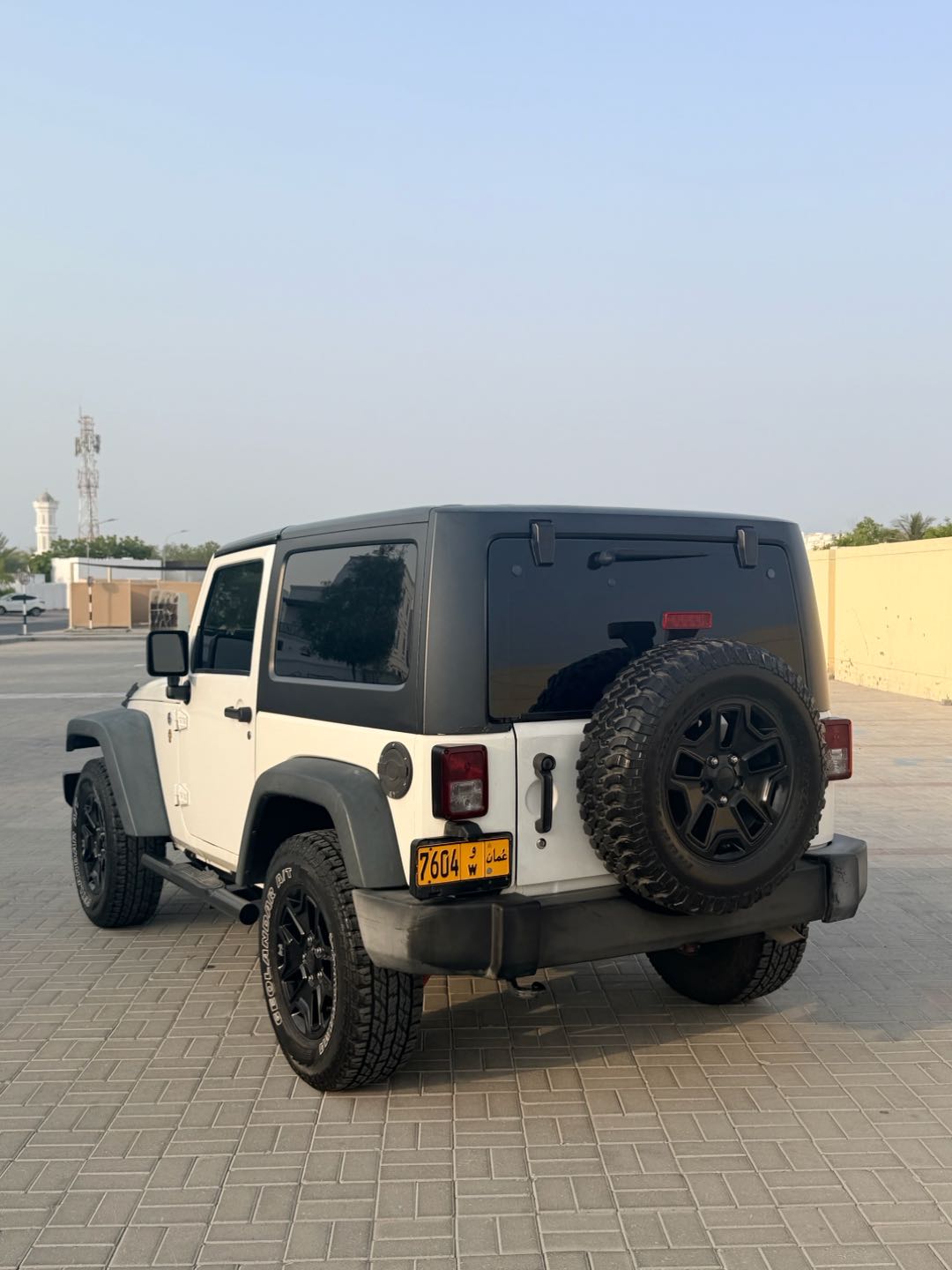 Car Image 2015 JEEP WRANGLER Willys