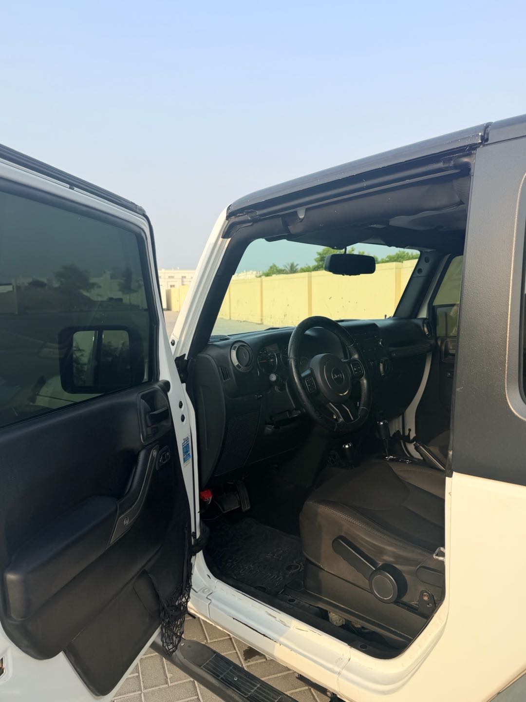 Car Image 2015 JEEP WRANGLER Willys