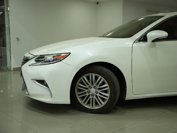 Car Image 2017 LEXUS ES 350