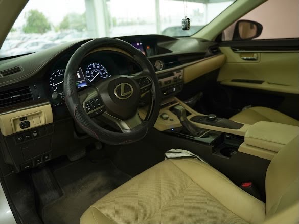 Car Image 2017 LEXUS ES 350