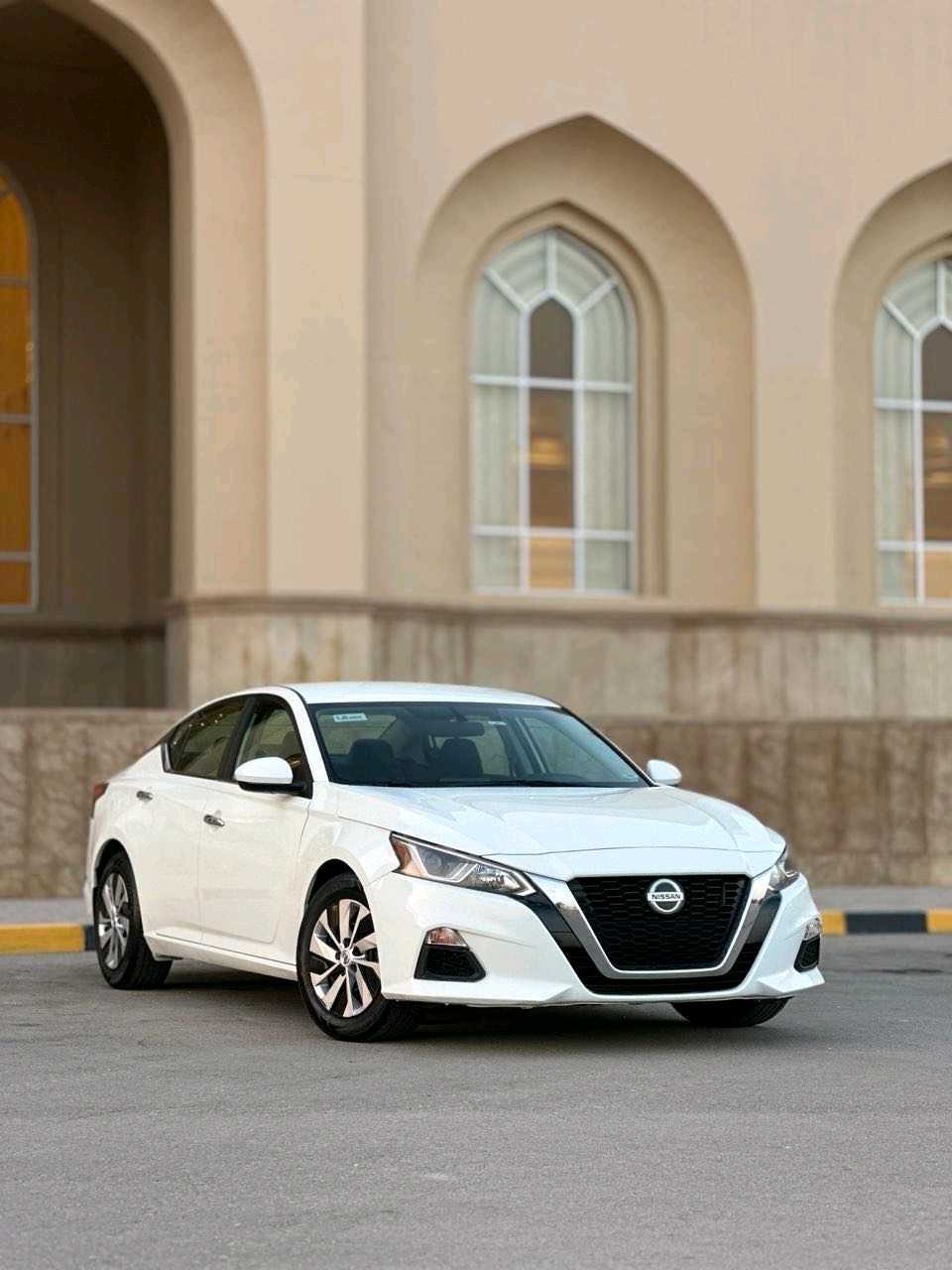 Car Image 2019 NISSAN ALTIMA S