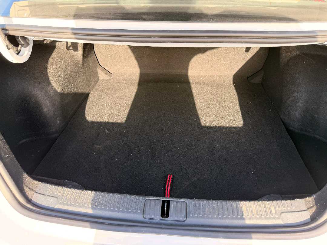 أم جي GT 2025