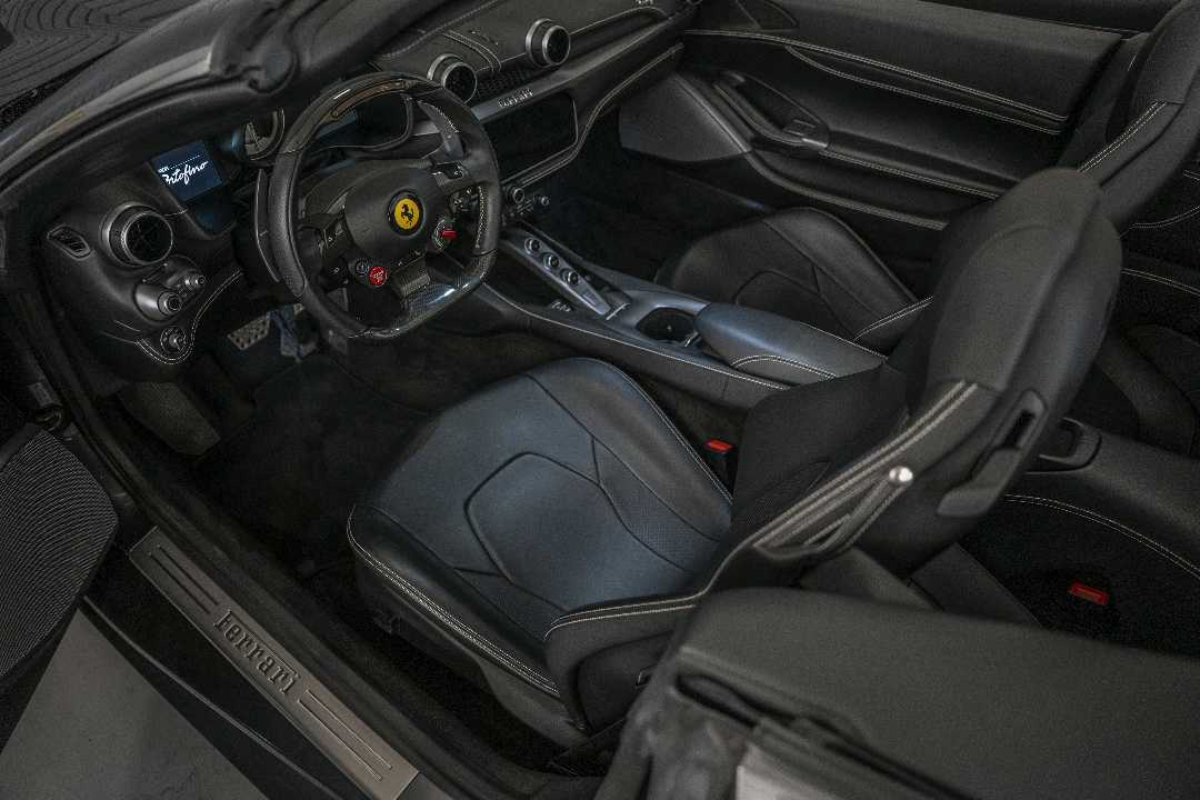 FERRARI PORTOFINO 2021