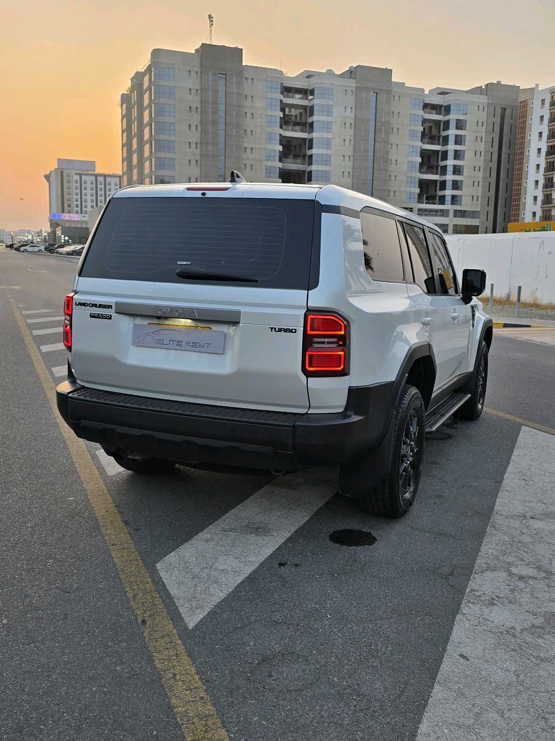 TOYOTA Prado 2024