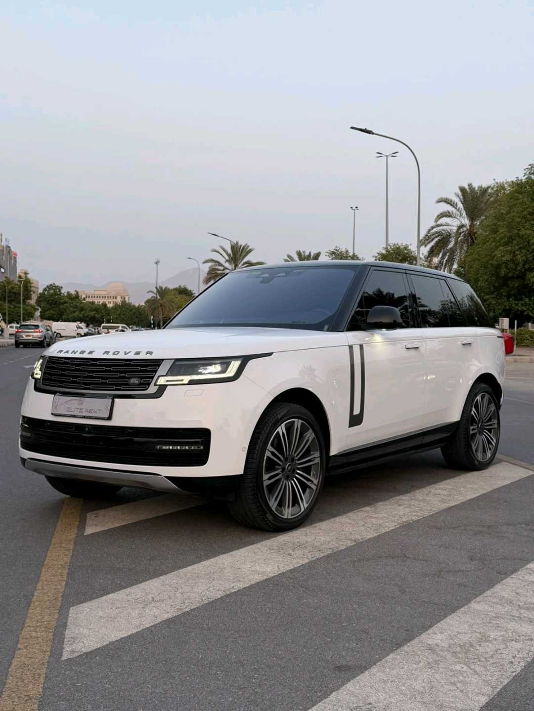 LAND ROVER VOGUE 2023