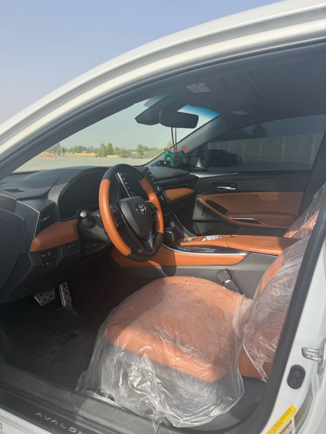 Car Image 2019 TOYOTA AVALON XSE