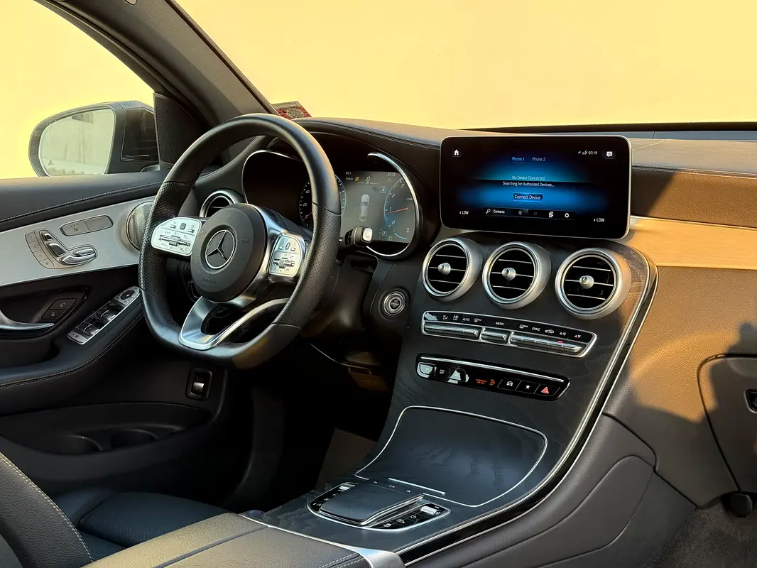 Car Image 2023 MERCEDES GLC CLASS 