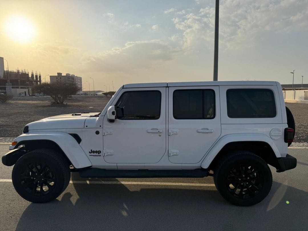 Car Image 2021 JEEP WRANGLER SAHARA