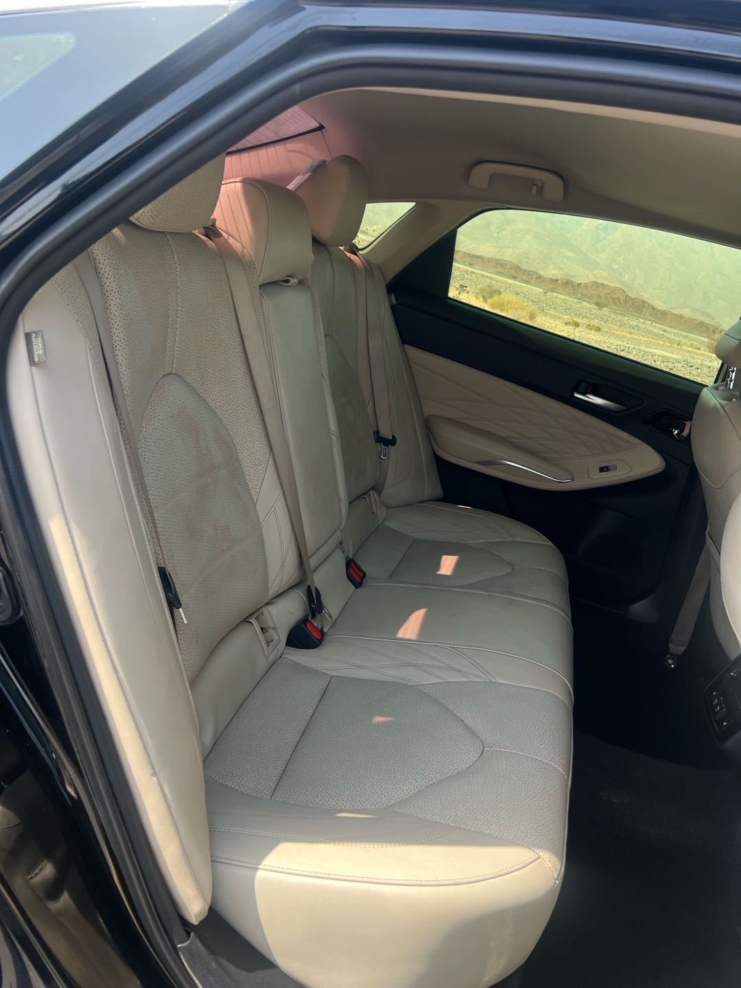 Car Image 2019 TOYOTA AVALON LIMITED
