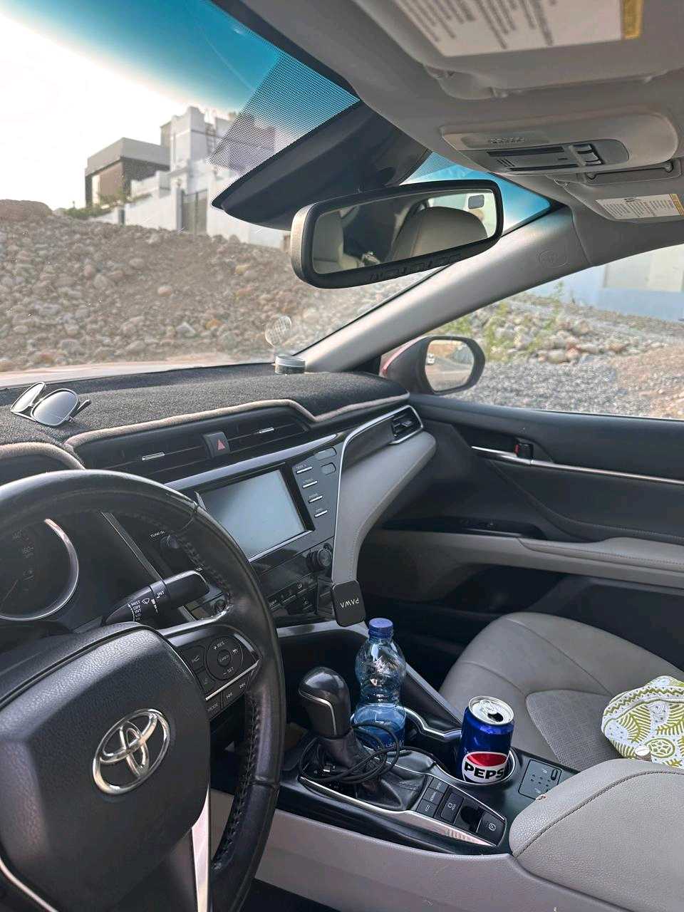 Car Image 2018 TOYOTA CAMRY XSE